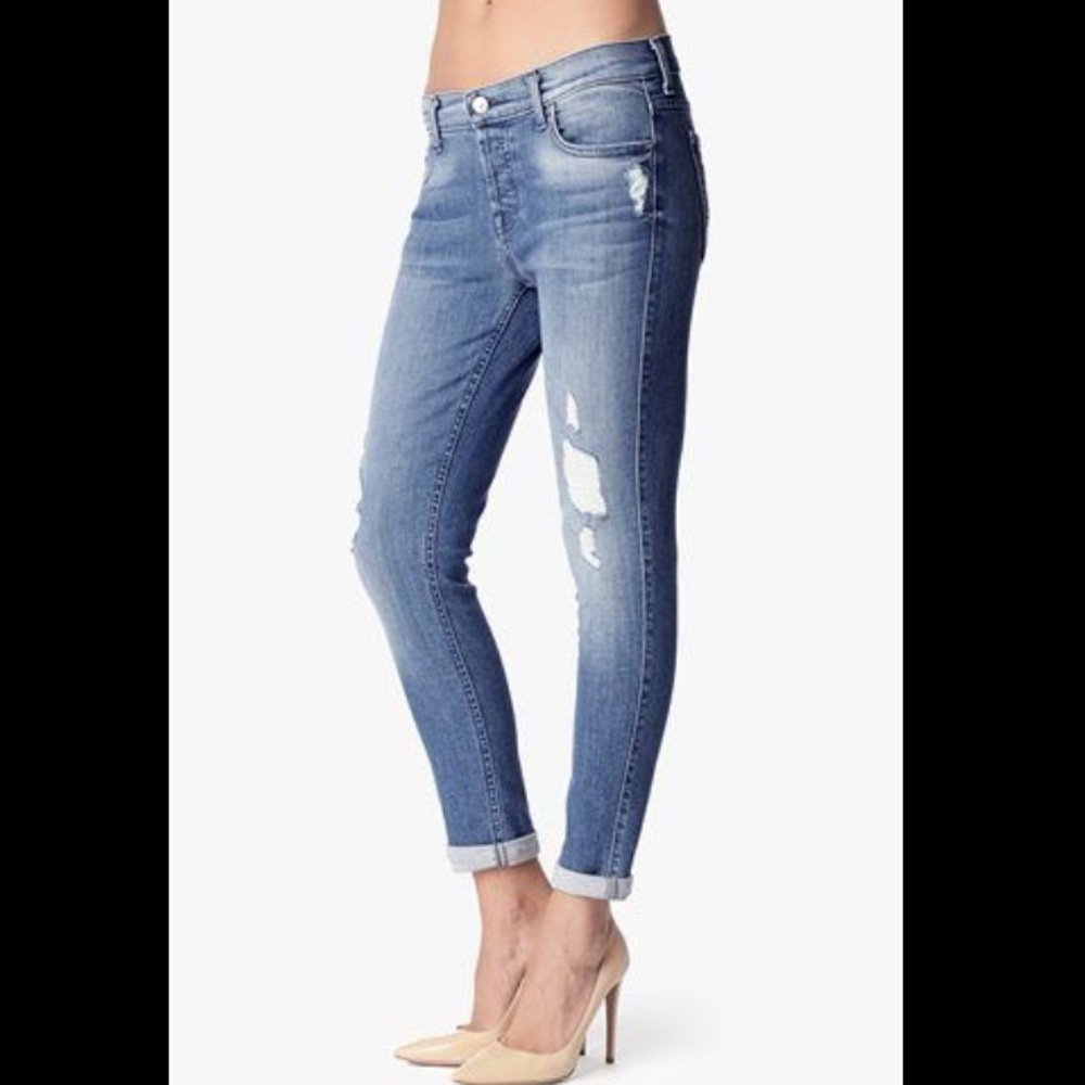 ⚡️SALE⚡️7 for all Mankind Jeans